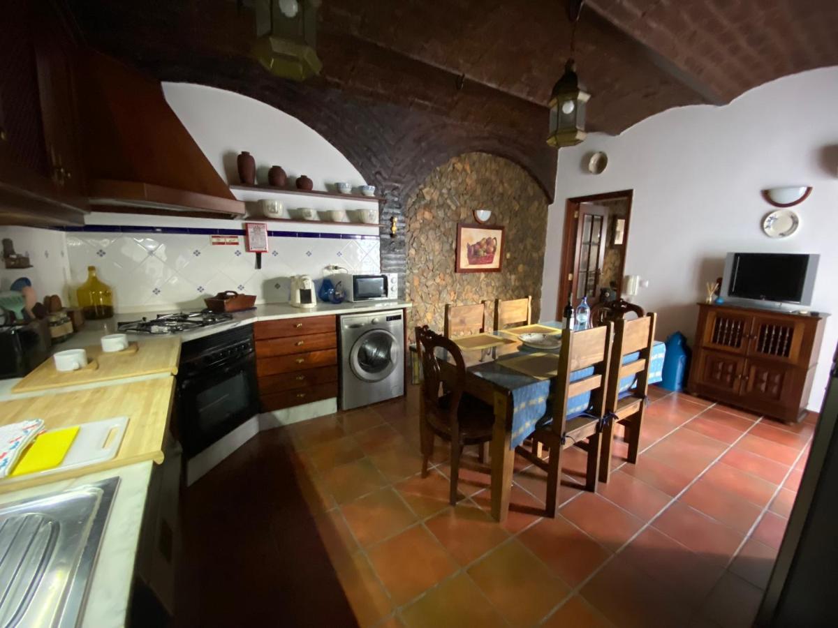 Casa Da Muralha - Alojamento Local - Campo Maior Apartment Luaran gambar
