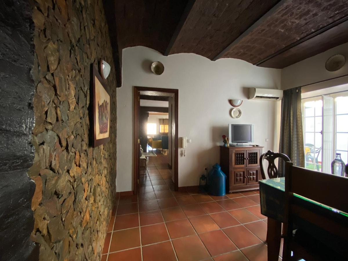 Casa Da Muralha - Alojamento Local - Campo Maior Apartment Luaran gambar